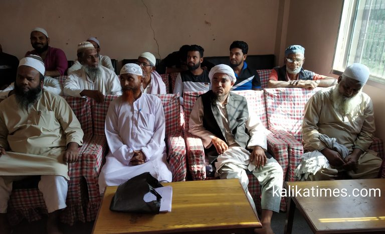 संस्थागत मदर्सा झोलामा चलाउँदै अध्यक्ष प्रयागले भ्रष्टाचार गरेको आरोप