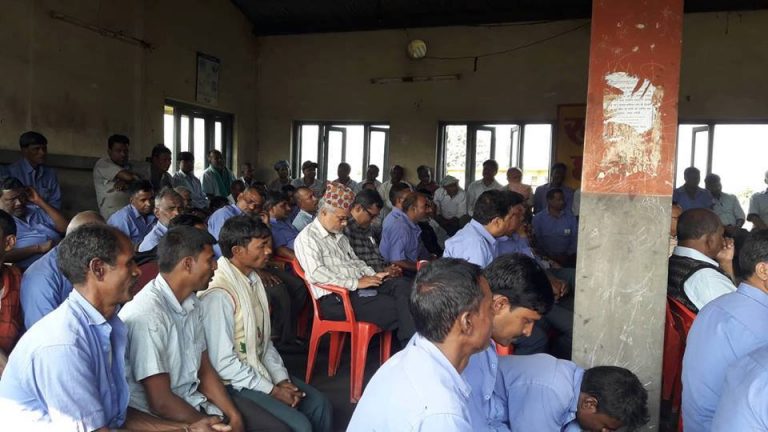 आवकाश प्राप्त कर्मचारी तथा मजदुरहरुलाइ सम्मान