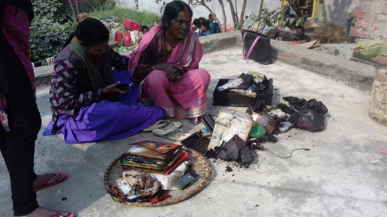 ग्यास सिलिण्डरबाट आगलागी, दुई जना घाइते