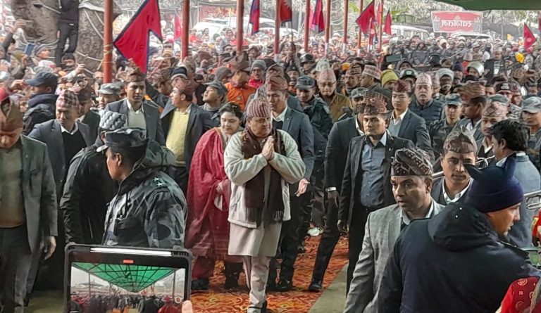 पुर्व राजा शाहको गढीमाई मन्दिर परिसरमा भव्य स्वागत
