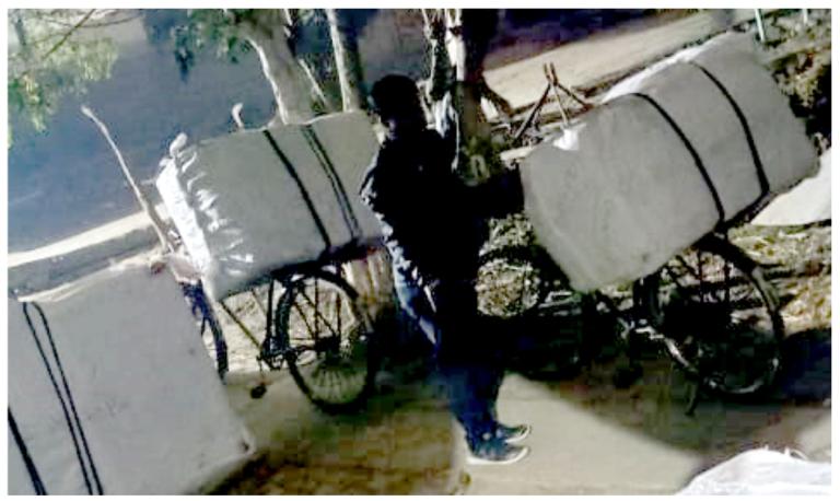 प्रहरी कै मिलाेमताेमा बलिरामपुर नाकाबाट व्यापक तस्करी