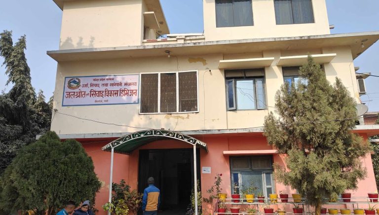 सिचाई विकास डिभिजन वीरगंजले योजनाको नाम र स्थान नै परिर्वतन गरी अनियमितता गर्दै