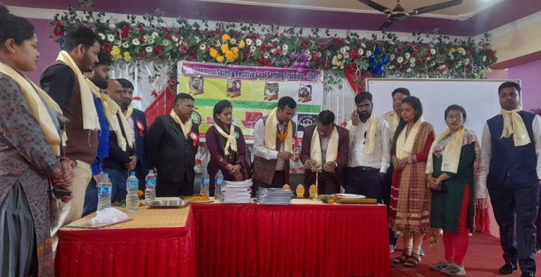म्यानेजमेन्ट स्किल एण्ड पाेजिटिभ गाेल सेटिङ तालिम सम्पन्न