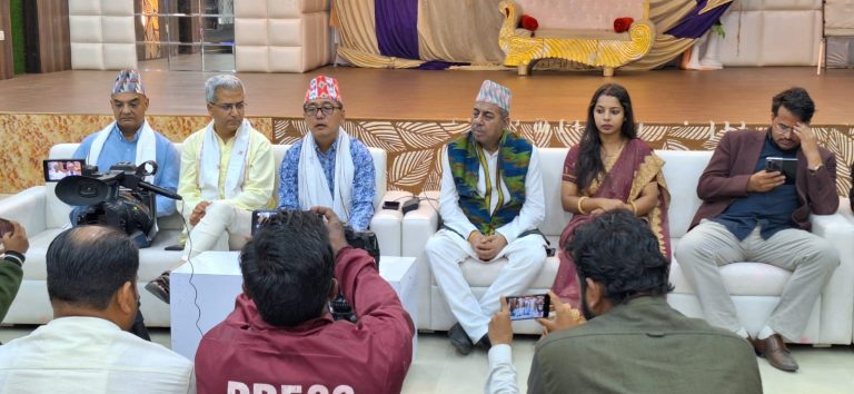 ज्ञानेन्द्र शाहको लोकप्रियताबाट ठूला दलहरु अत्तालिए : अध्यक्ष लिङ्देन