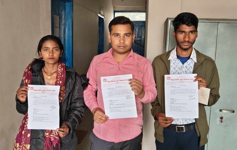 शिक्षक सेवा आयाेगले सिफारिस गरेका शिक्षकलाई हाजिर नै गराउन मानेन पर्साका पालिकाहरु