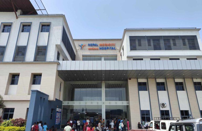 बयोधा अस्पतालले मधेशका आईसियु नर्सहरुको बृहत कार्यशाला गर्दै