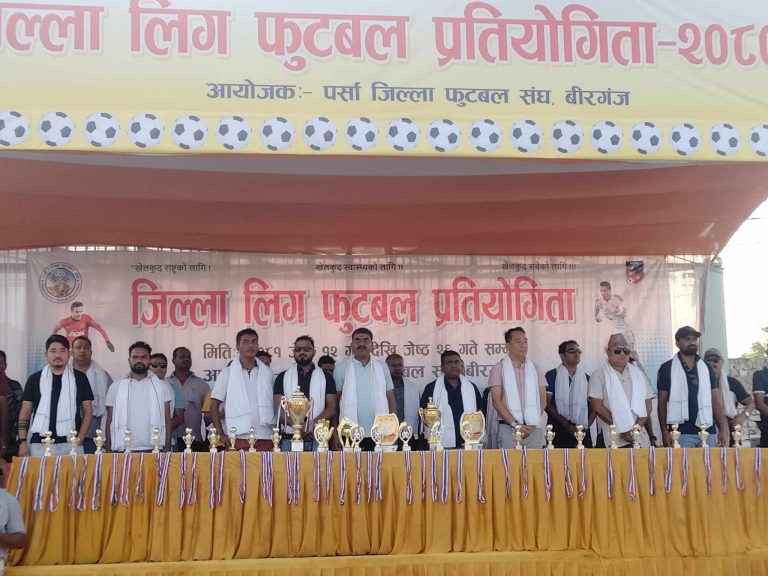 वीरगंजमा जिल्ला लिग फुटबल प्रतियोगिता सुरु