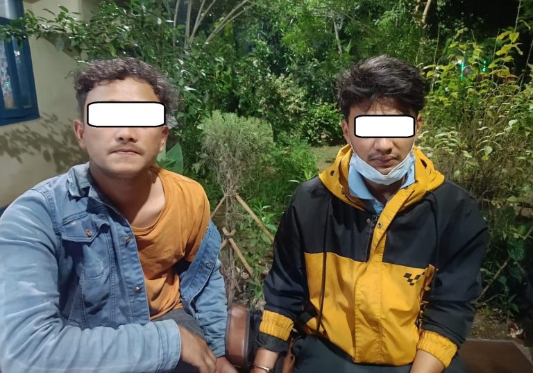 वीरगंजबाट खैराे हिराेइन र अफिमसहित दुई जना पक्राउ