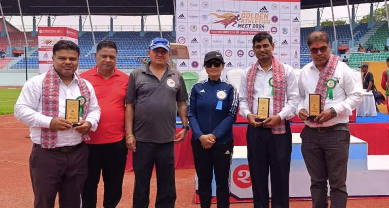 गोल्डेन एथलेटिकस मिटमा अध्यक्ष दुबे सहित जिल्ला समिति सम्मानित