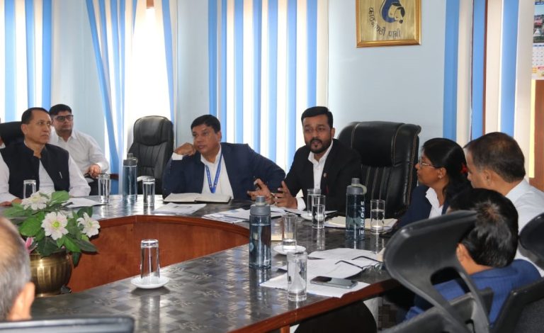जनताकाे निराशा आशामा परिणत गर्ने ढङ्गले काम गर्न खानेपानी मन्त्री यादवकाे निर्देशन