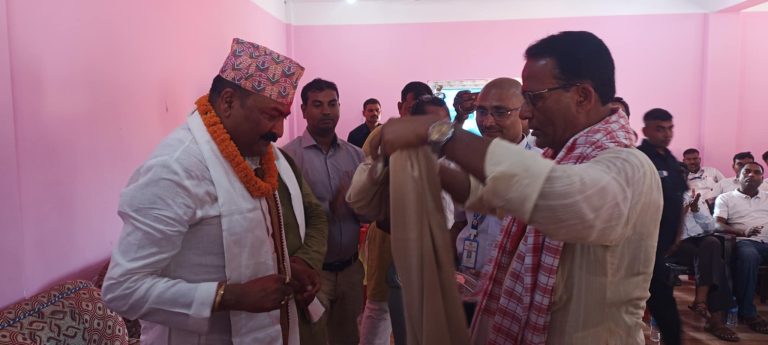 पाेखरियाकाे विकासकाे लागि सहयाेग गर्ने मन्त्री गुप्ताकाे प्रतिवद्धता