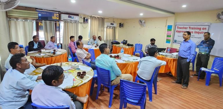 शिक्षकका लागि २ दिने प्रसंशनीय खाेज सम्बन्धि तालिम सुरू