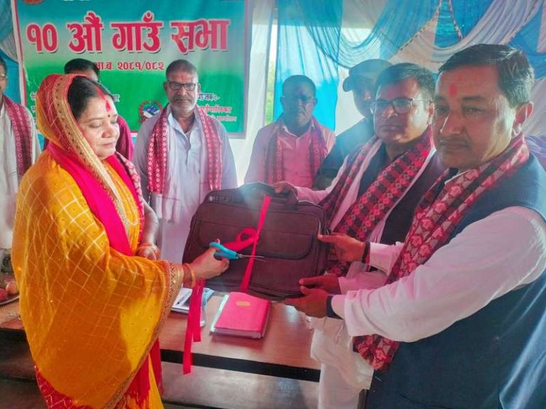 धाेबिनीकाे गाउँ सभा पनि सम्पन्न, रु ३९ कराेड बराबरकाे बजेट प्रस्तुत
