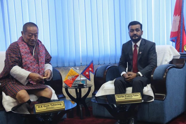 खानेपानीमन्त्री यादव र भुटानी ऊर्जा मन्त्री छिरिङबीच भेटवार्ता