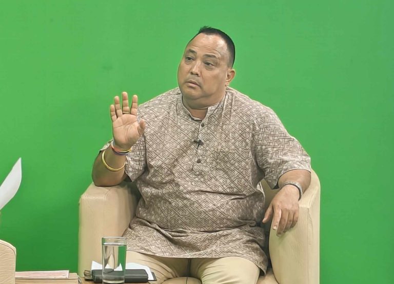 शिक्षाको माफिया तन्त्रको अन्त्य गरेरै छाडछु : मेयर सिंह