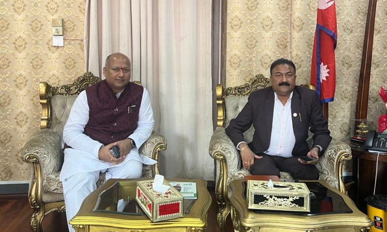 मधेश प्रदेशको समस्या समाधान हुनेगरी कदम चाल्ने मन्त्री गुप्ताकाे प्रतिवद्धता