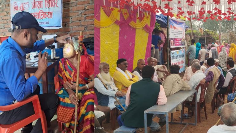 बिश्रामपुरमा निशुल्क आँखा शिविर सम्पन्न