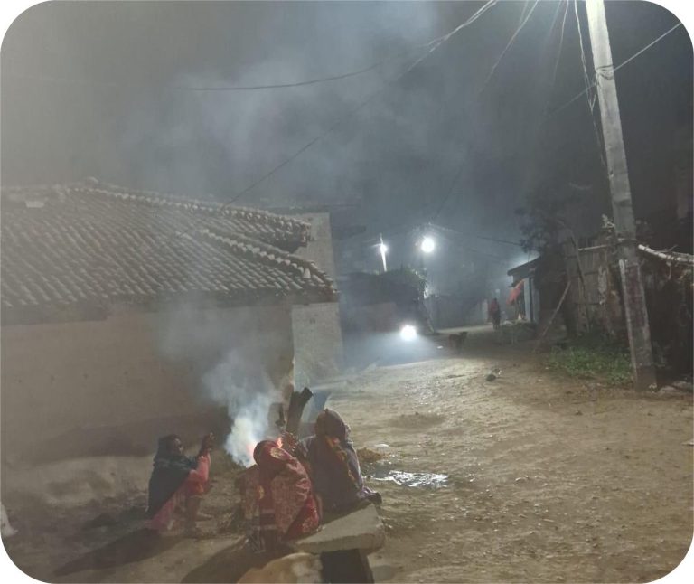 जाडो र शितलहरले प्रभावति इटियाहिको दलित वस्ती राहतको पर्खाइमा