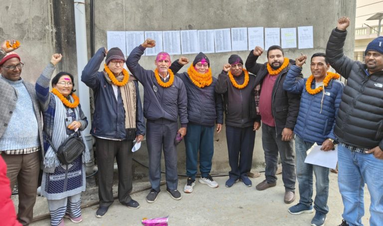 नेकपा एस पर्साकाे अध्यक्षमा पुन: बालगाेपाल थापा निर्विराेध निर्वाचित