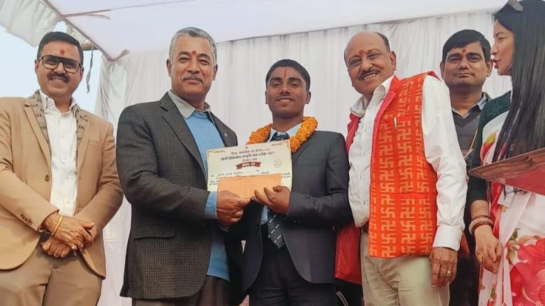 वीरगंजमा विवेकानन्द संस्कृति ज्ञान परीक्षा सम्पन्न, बिपिएस प्लस टुका सुमित प्रथम, साउथजाेनका विशाल भए देस्राे