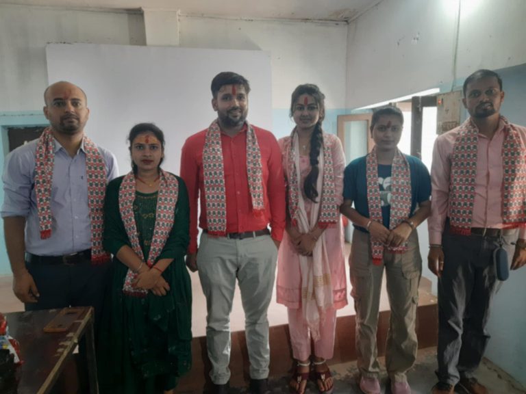 एच.ए लाईसेन्समा नाम निकाल्न सफल छात्रालाई सम्मान