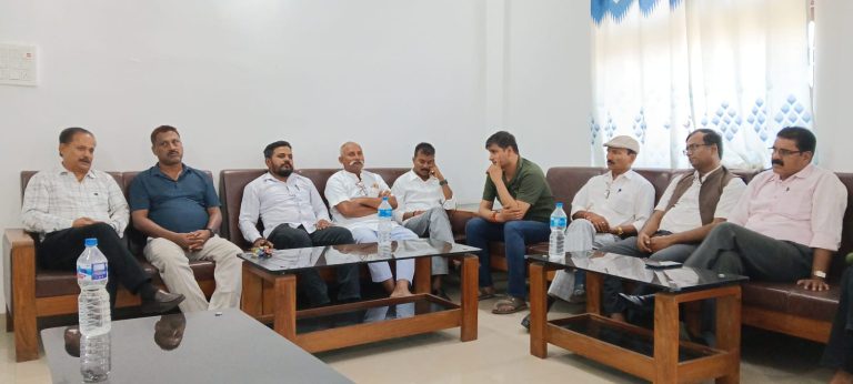 सामाजिक सदभाव र आपसी भाइचारा कायम राख्न ८ राजनीतिक दलकाे अपिल