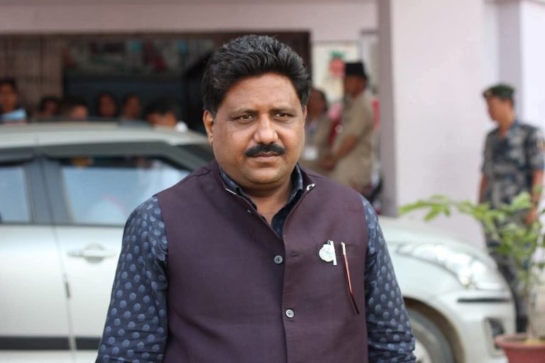 एसपीलाई ‘लुटेरा’ भनेपछि जसपा नेता अशोक यादवविरुद्ध पक्राउ पुर्जी