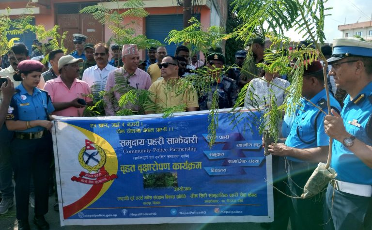 ‘तराई–मधेसमा ‘डिपवाटर एक्फर’ आवश्यक छ ’ : डा. पौडेल