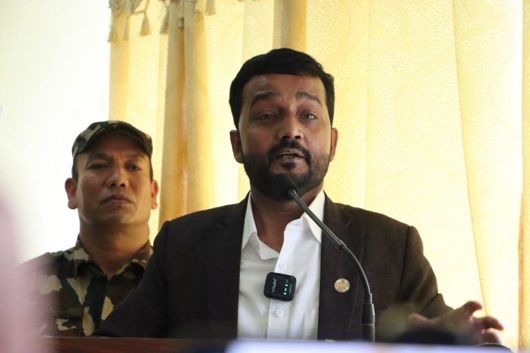“धरानको खानेपानी समस्या समाधानका लागि सहकार्य अनिवार्य” : मन्त्री प्रदीप यादव