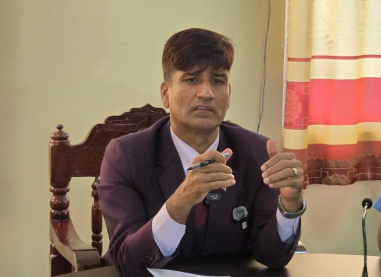 सक्ने जति जनताको सेवा गरेँ : सिडिओ अर्याल