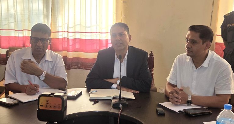 पर्साका नयाँ सिडिओ सुवेदी : इमान्दारीपूर्वक सुशासन कायम गर्ने प्रतिबद्धता