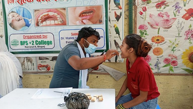 बिपिएस प्लस २ कलेजमा दन्त परीक्षण शिविर सम्पन्न
