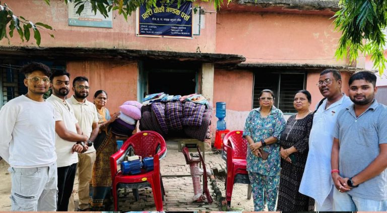 जेन-जि आन्दोलनमा क्षति पुगेको गण्डक प्रहरी चौकीलाई संस्थाहरूको सामग्री सहयोग