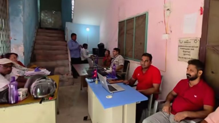 वडाध्यक्ष कानुकाे व्यक्तिगत लगानीमा वीरगंज १० का वडा कार्यालय पुनः सञ्चालन