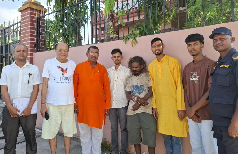 चिनिमिल आवास क्षेत्रबाट बेवारिसे पुरुषलाई मानवसेवा आश्रमद्वारा उद्धार