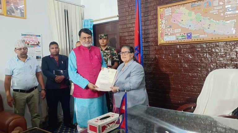 पाँच दलको समर्थनमा लोसपाका जितेन्द्र सोनल मधेश प्रदेशका नयाँ मुख्यमन्त्री नियुक्त