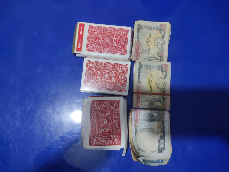 वीरगंजमा जुवाखालबाट दुई जना पक्राउ