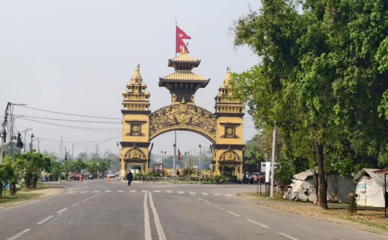 वीरगंज नाका हुँदै दुई खर्ब १८ अर्बको आयात, २६ अर्ब ५९ करोडको निर्यात