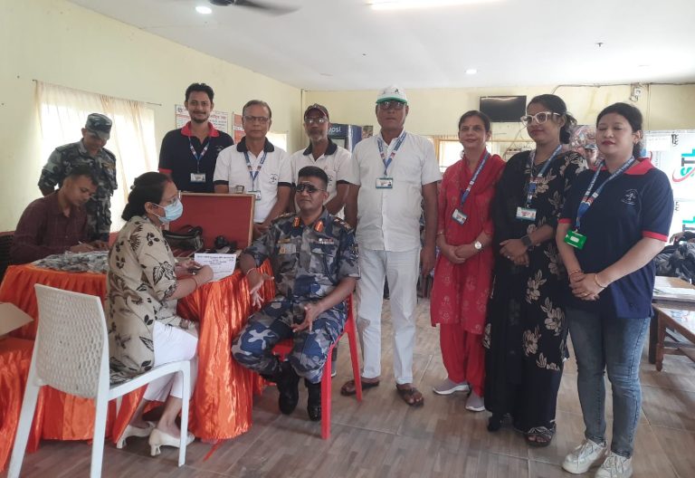 नेत्रज्योति संघ पर्साद्वारा निःशुल्क आँखा परीक्षण शिविर सम्पन्न