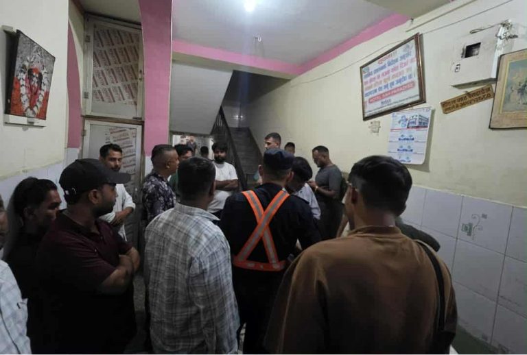 वीरगंजकाे एक होटलमा दुई भारतीय नागरिककाे शव फेला