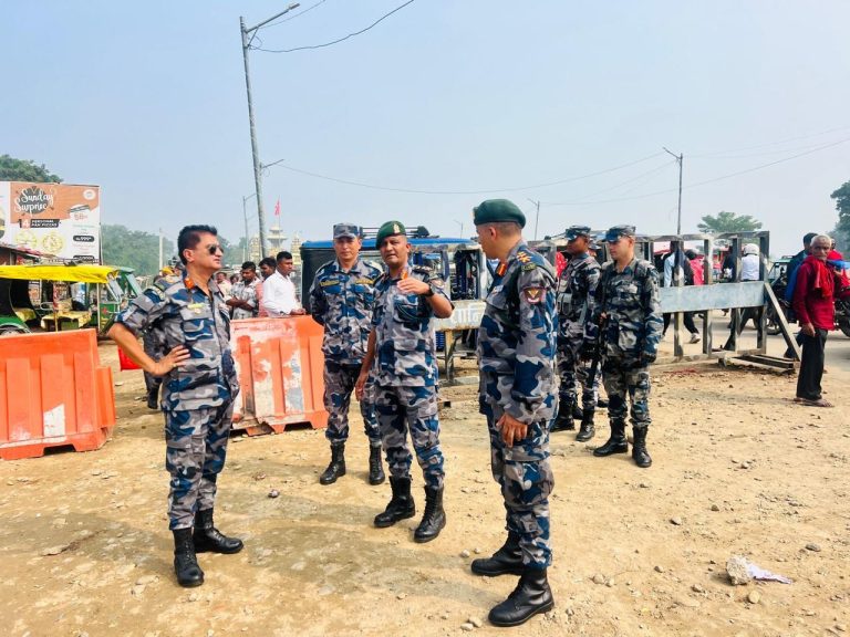 डिआईजी ढकालद्वारा सीमाक्षेत्रको अनुगमन