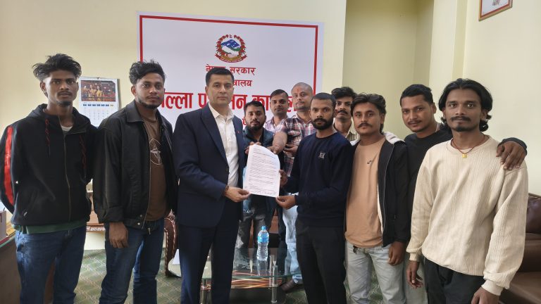 प्रभु बैंकका प्रदेश प्रमुखमाथि पद दुरुपयोग र पारिवारिक प्रभावको आरोप