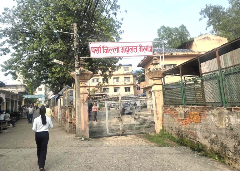 एक लाख धराैटी बुझाउन नसकेर ३ वर्ष ८ महिना जेलबसेपछि मात्र भुषाल पाए सफाई