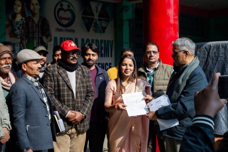 पर्सा–२ मा राप्रपाबाट बिना जैसवाल कुर्मी उम्मेदवार