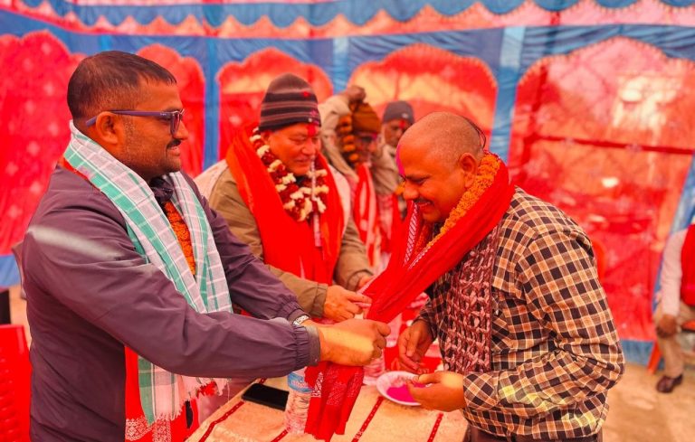 डा. चन्दन प्रसाद चौहान नेपाली कांग्रेसमा प्रवेश