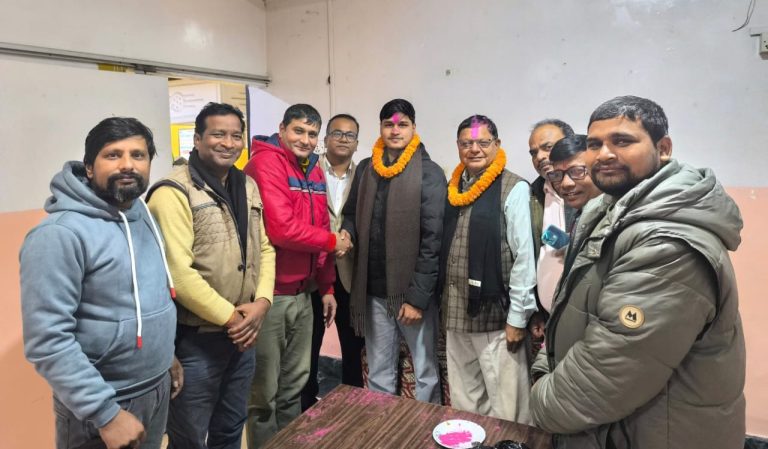 तमलोपाका पूर्व जिल्ला अध्यक्ष योगेन्द्र कुर्मी रास्वपामा प्रवेश