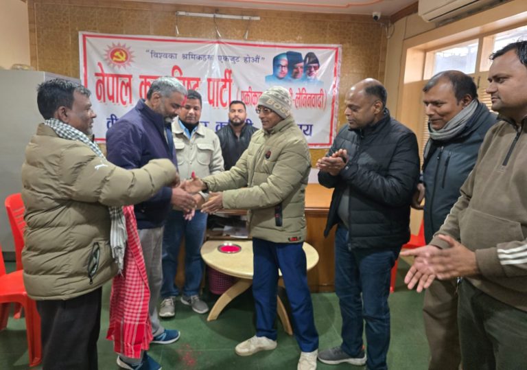 पर्सा क्षेत्र नं. २ मा कांग्रेसलाई झट्का : रामजी प्रसाद कुर्मी एमालेमा प्रवेश