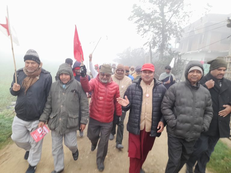 पर्सा–२ मा नेकपाका उम्मेदवार मनोज चौधरीको घरदैलो अभियान तीव्र