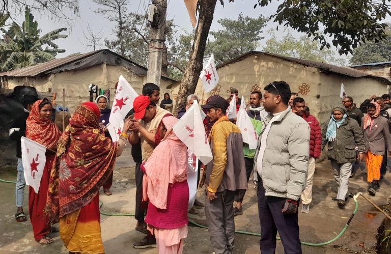 वीरगंज–२५ मा मनोज चौधरीको घरदैलो अभियान, मतदातासँग प्रत्यक्ष संवाद