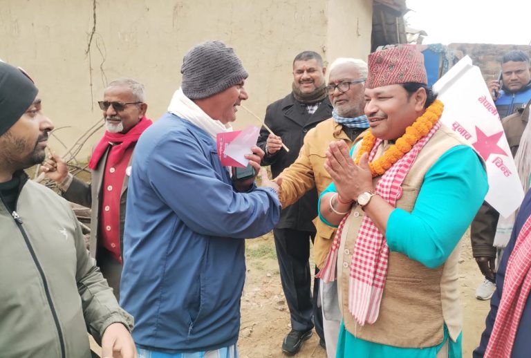 सिर्सियामा नेकपा उम्मेदवार मनोज चौधरीको युवा भेला, घरदैलोमार्फत जनसम्पर्क विस्तार